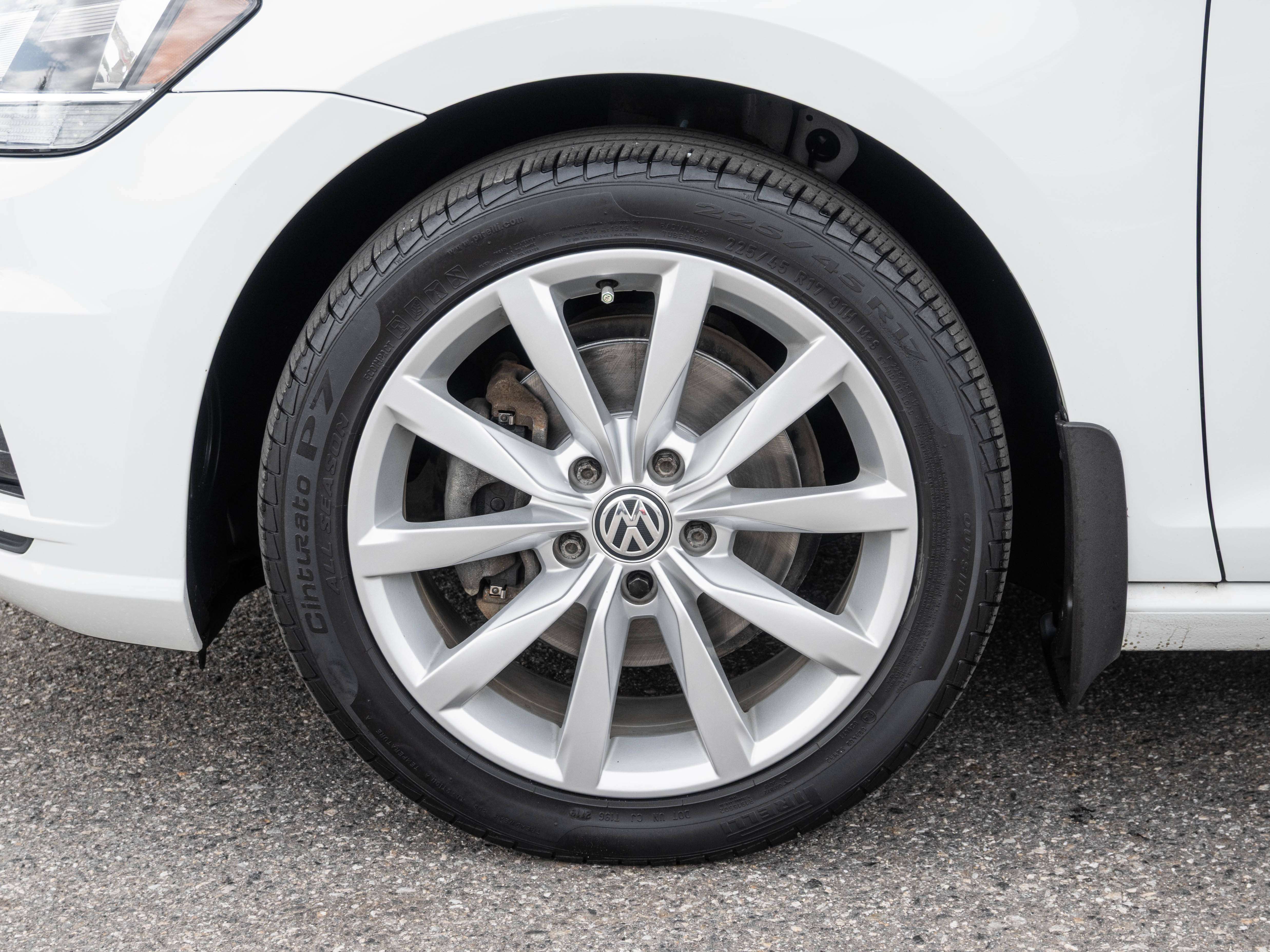 2019 Volkswagen Golf SportWagen
