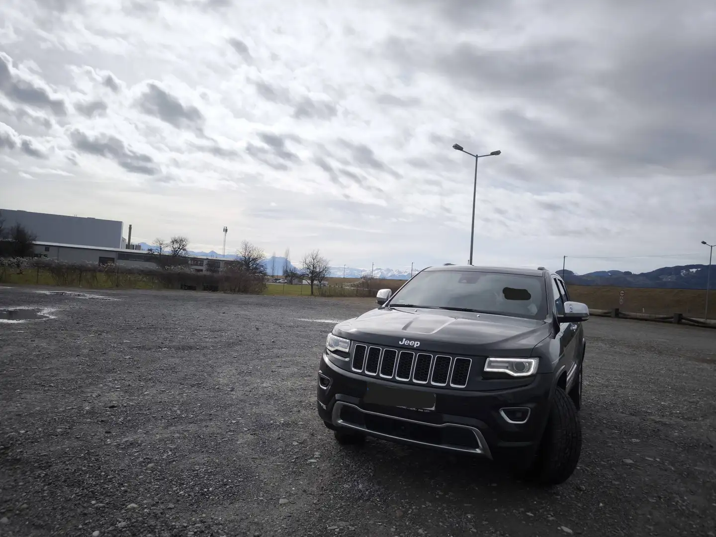 Jeep Grand Cherokee Grand Cherokee 3,0 V6 CRD Overland Overland Schwarz - 2