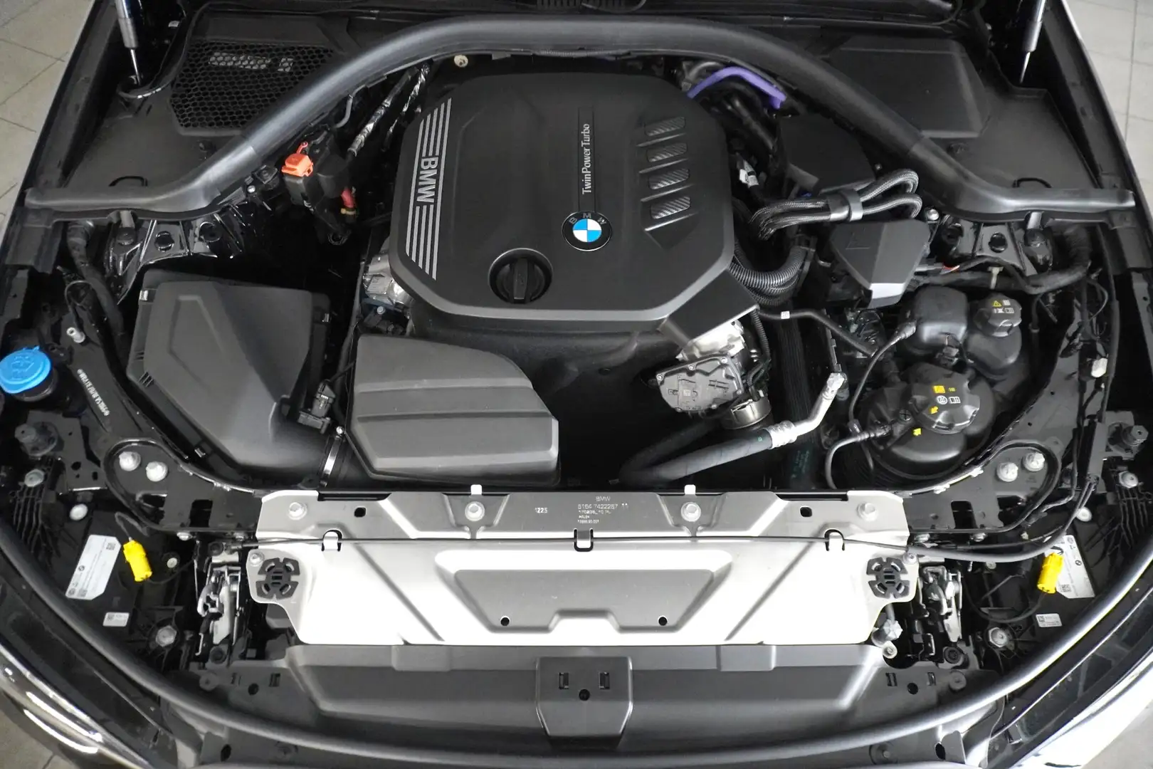 BMW 318 318d Noir - 2