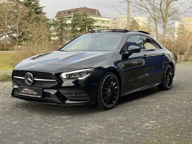Mercedes-Benz CLA 250 AMG Line / Garantie / Pano / Unfallfrei / Deutsch