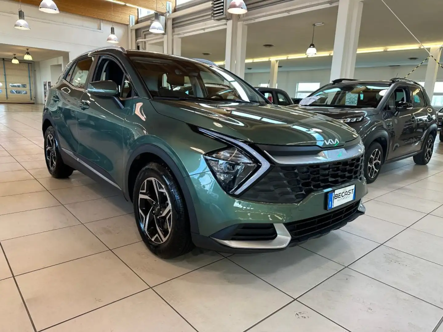Kia Sportage 1.6 CRDi MHEV DCT Business - PROMO FINANZIAMENTO75 Verde - 2