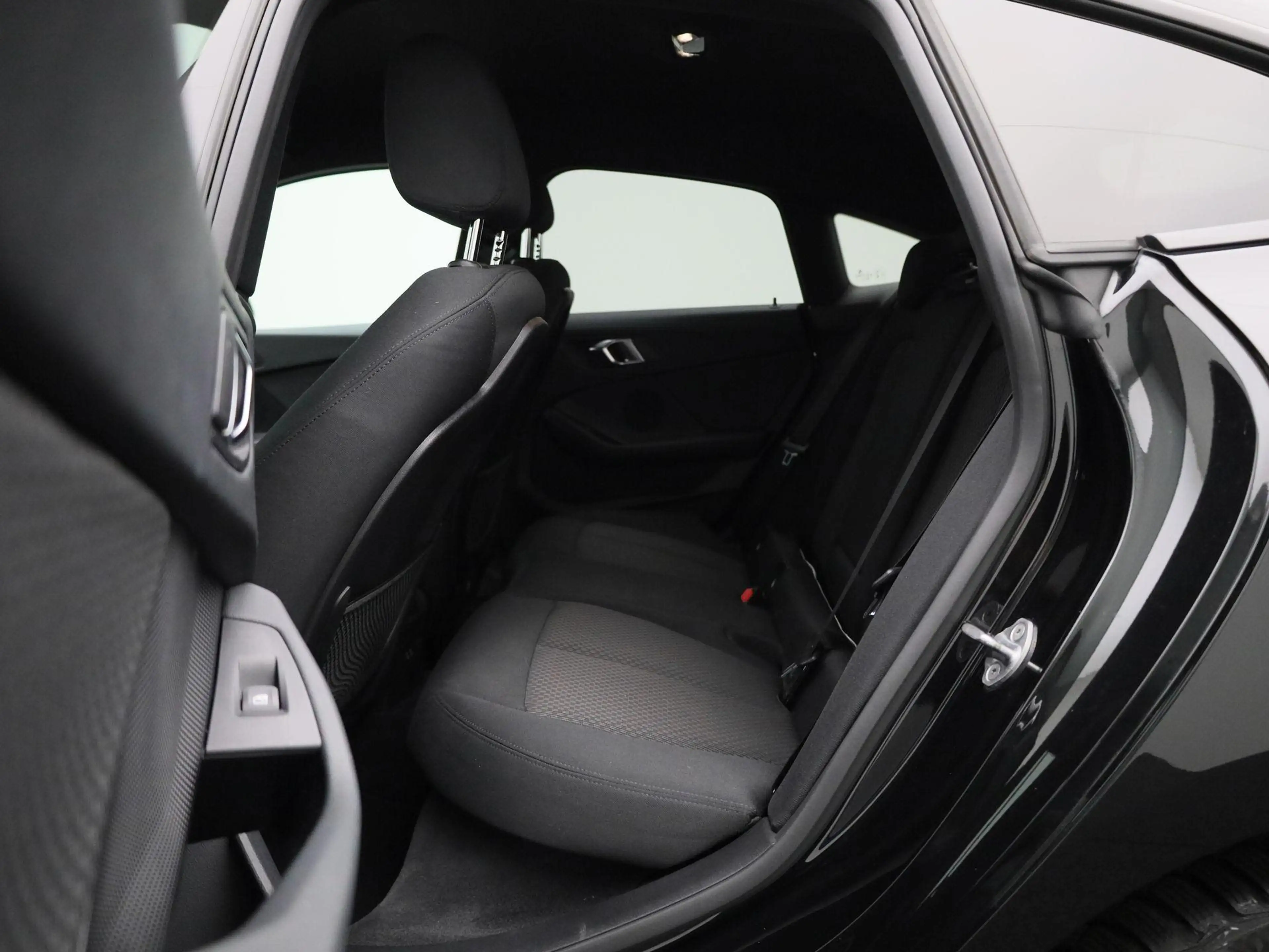 BMW 216 2 Reeks Gran Coupé 216dA (85kW) — photo 12