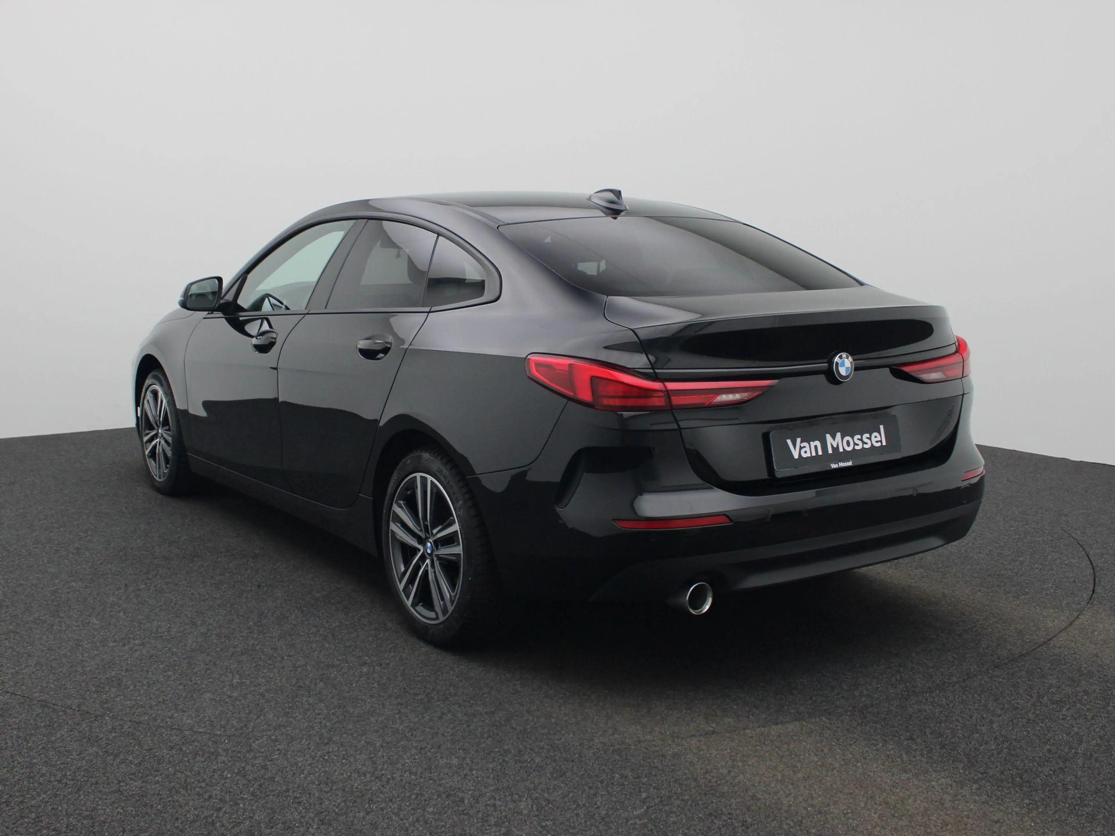 BMW 216 2 Reeks Gran Coupé 216dA (85kW) — photo 2