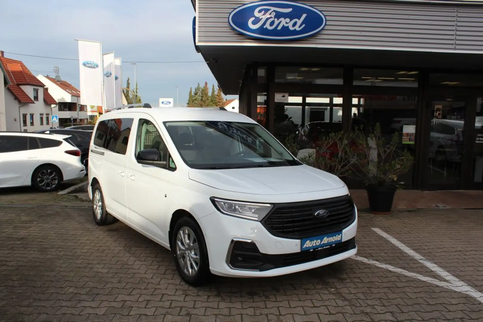 Ford Grand Tourneo Connect 1.5 EcoBoost Aut. TITANIUM Blanco - 1