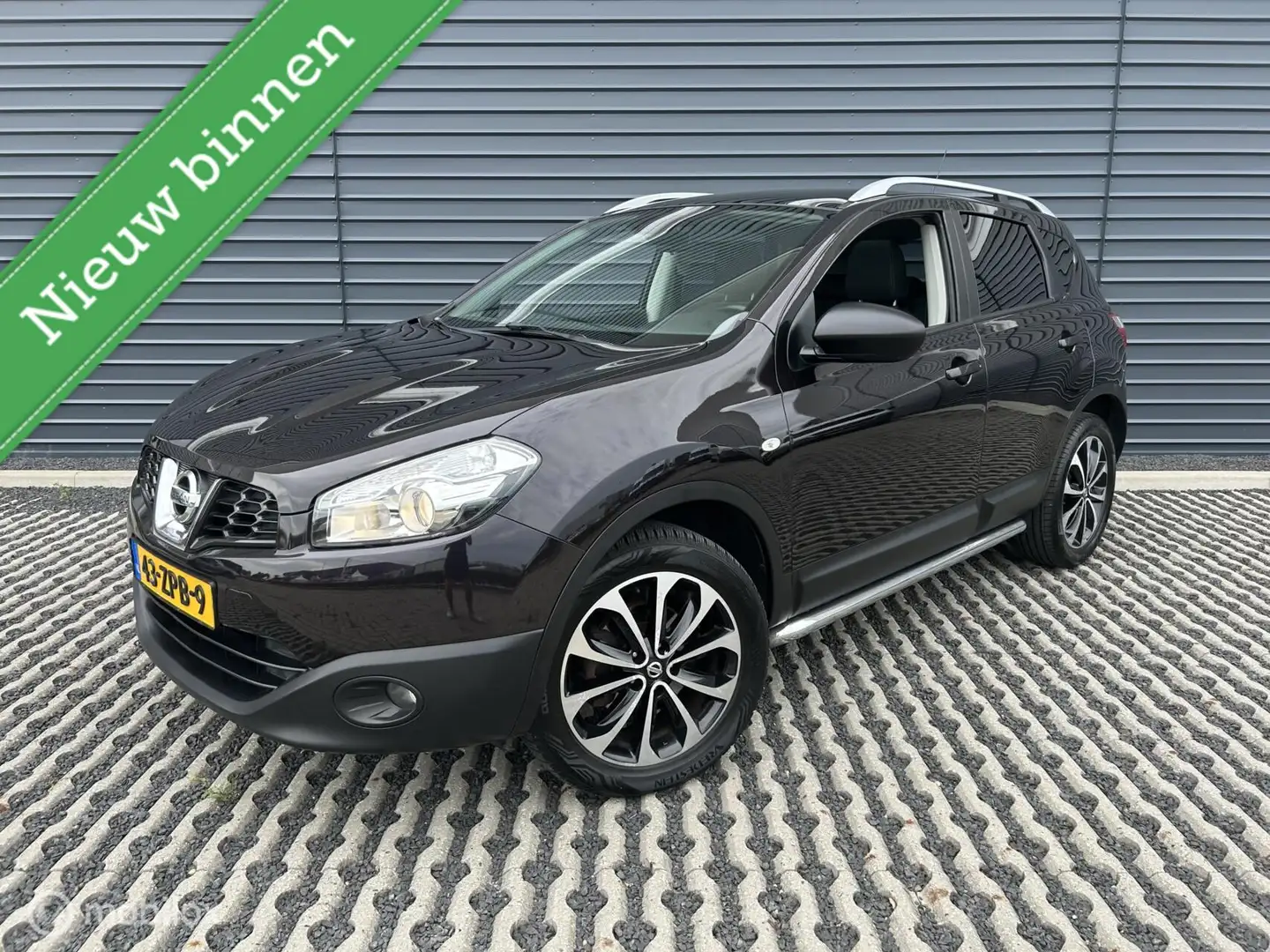 Nissan Qashqai 1.6 Connect Edition Lilla - 1