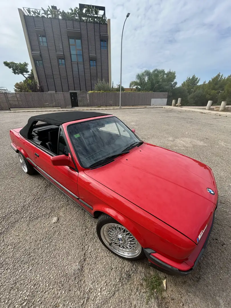 BMW 320 320i Cabriolet - 2