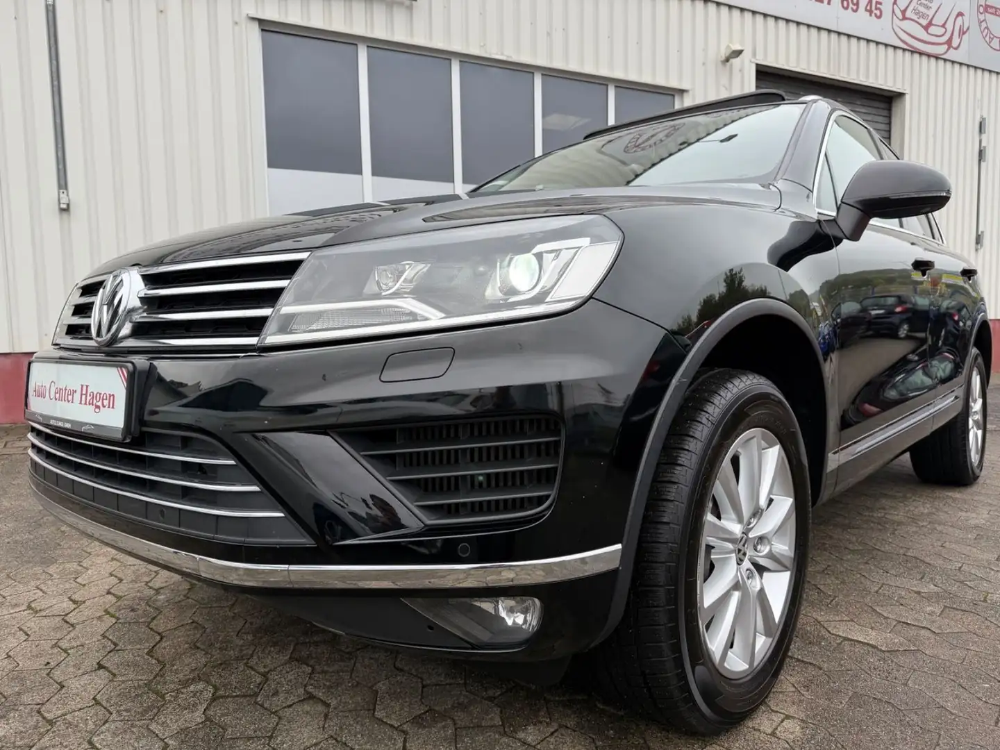 Volkswagen Touareg V6 TDI 150kW 4Motion/NAVI/PANO/PDC/LEDER Noir - 1