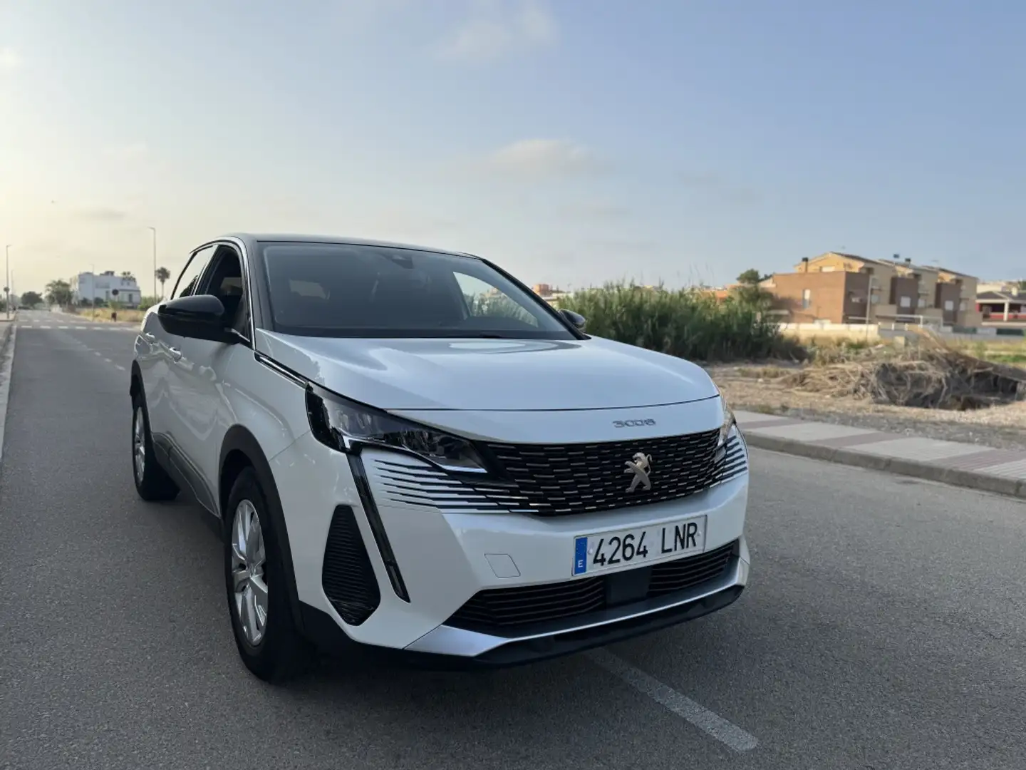 Peugeot 3008 1.5BlueHDi Active Pack S&S 130 Wit - 1