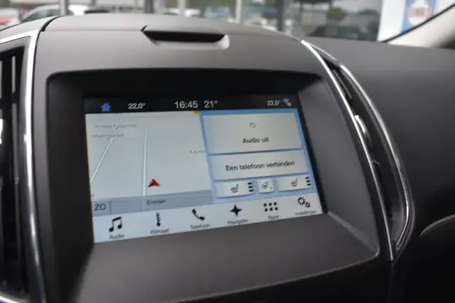 Ford S-Max view 29