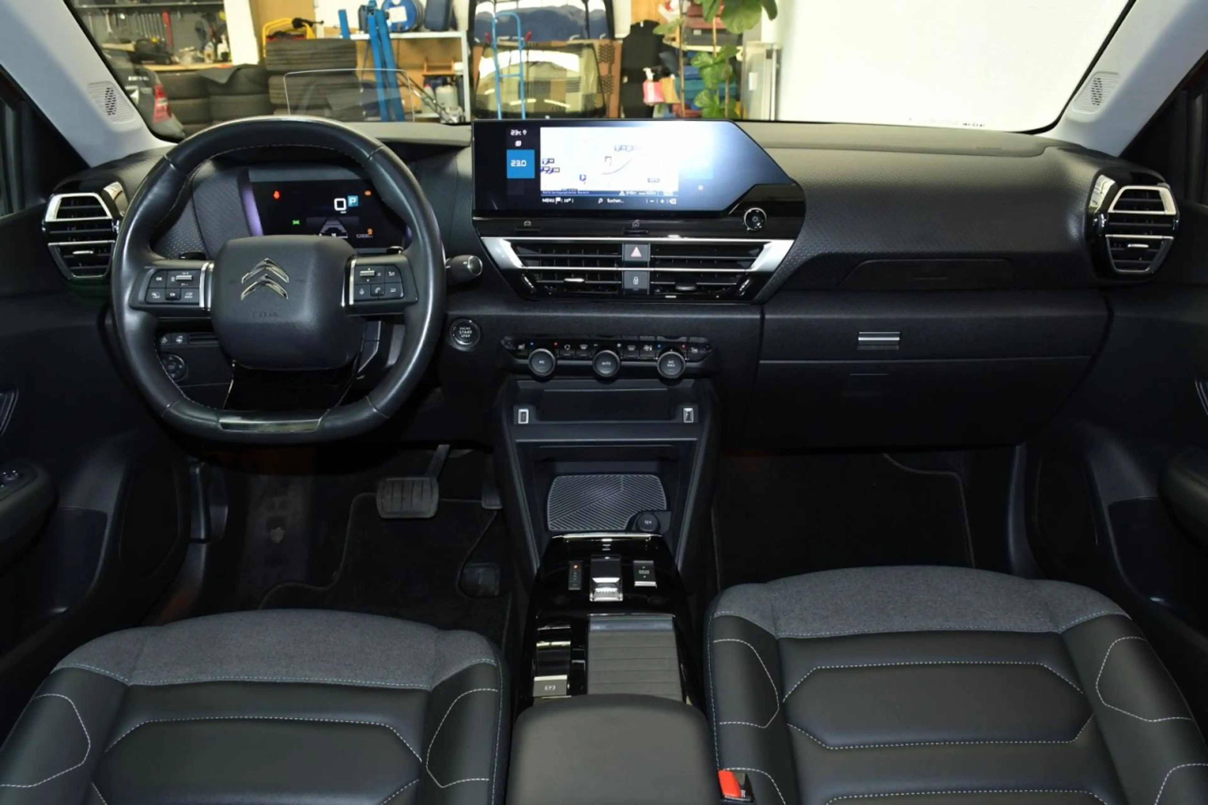 Citroen C4 Shine Aut. ACC*TW*HuD*KEY*CAM*NAV*SHZ*APP* Klima — photo 10