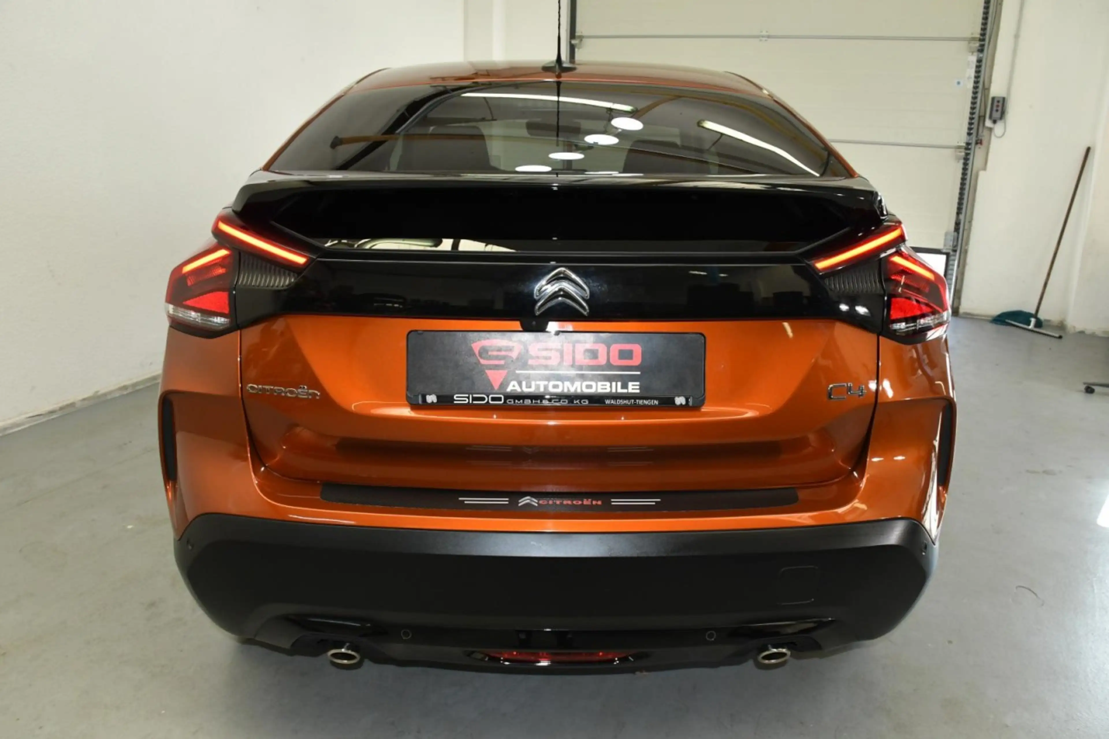 Citroen C4 Shine Aut. ACC*TW*HuD*KEY*CAM*NAV*SHZ*APP* Klima — photo 7