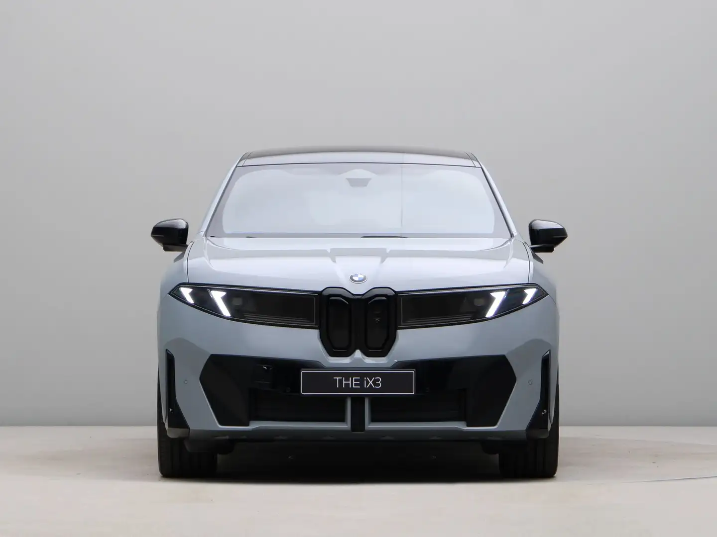 BMW iX3 50 xDrive 113 kWh | Nu bestellen. Deze zomer rijde Grau - 2