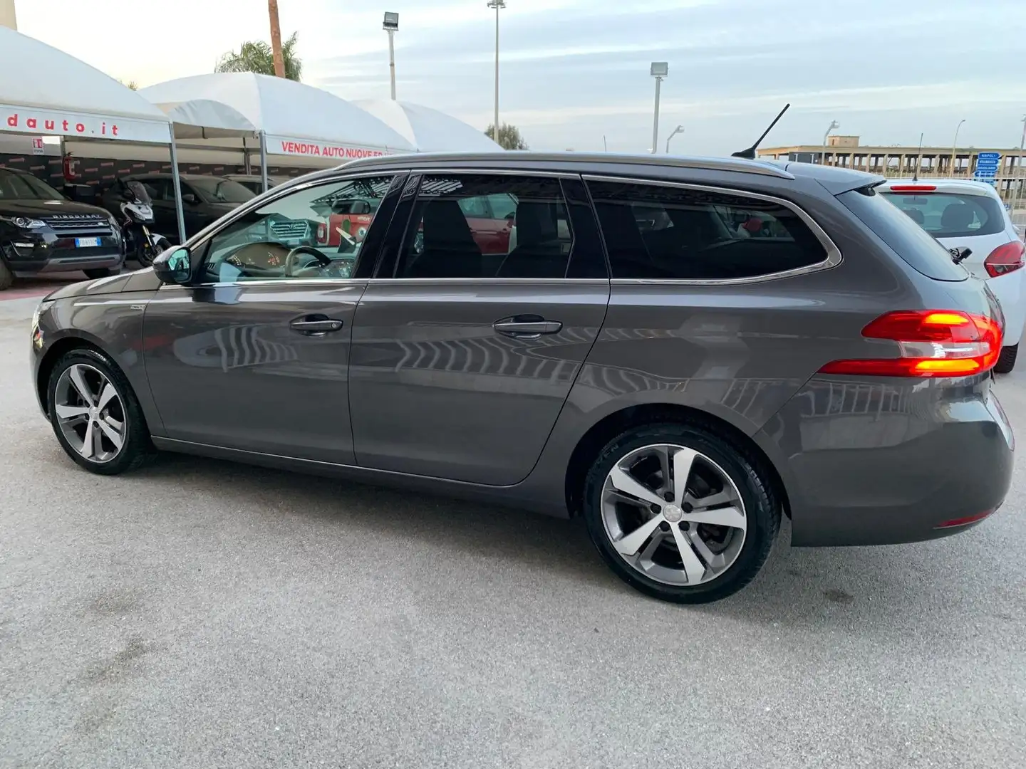Peugeot 308 SW 1.6 bluehdi Allure s Grigio - 2