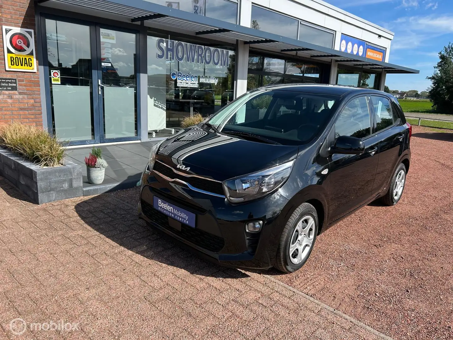 Kia Picanto 1.0 DPi ComfortLine 5p Zwart - 1