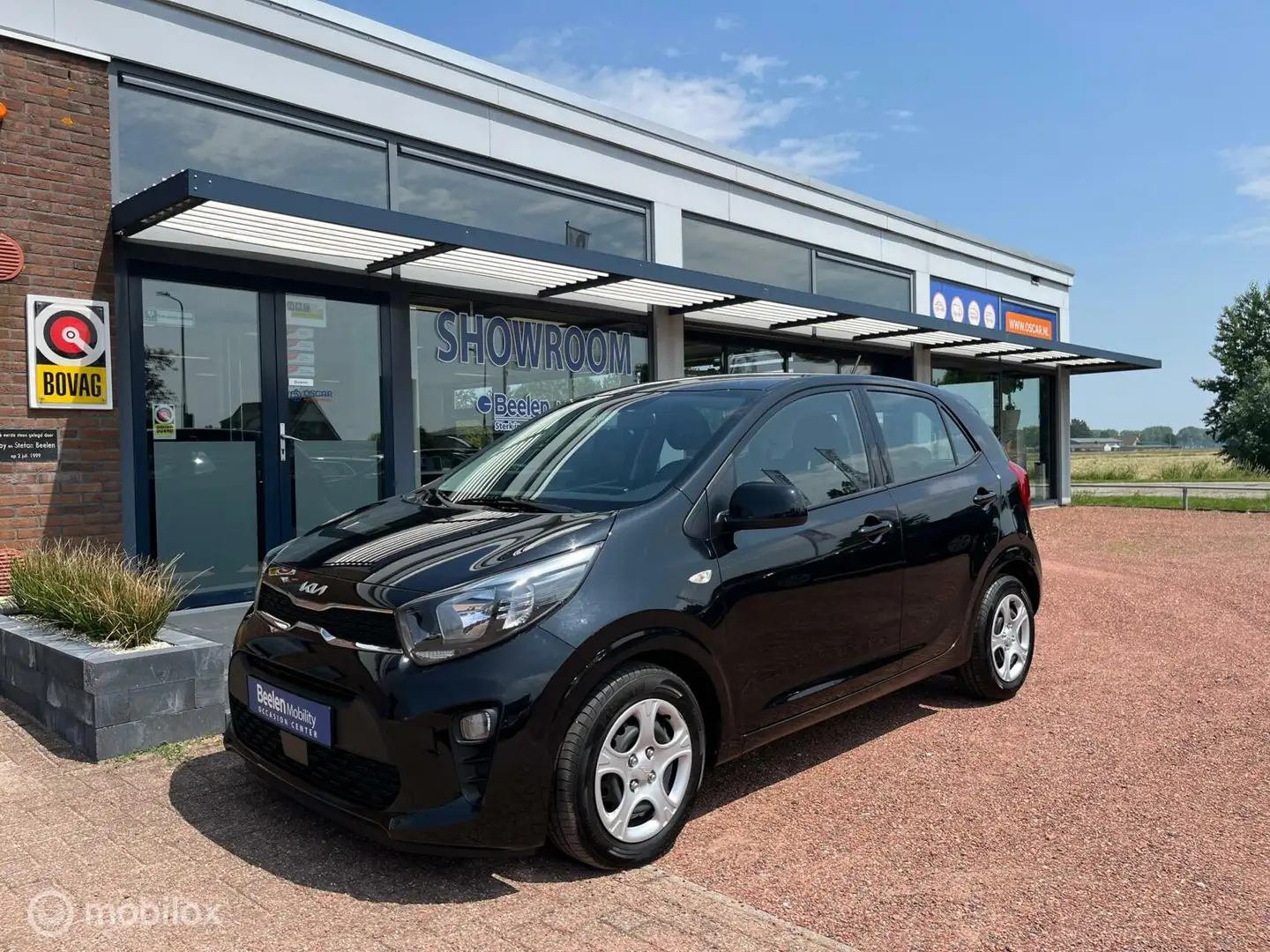 Kia Picanto 1.0 DPi ComfortLine 5p Zwart - 1