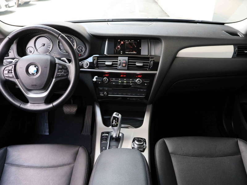 BMW X4 xDrive20d Advantage Aut. — photo 12