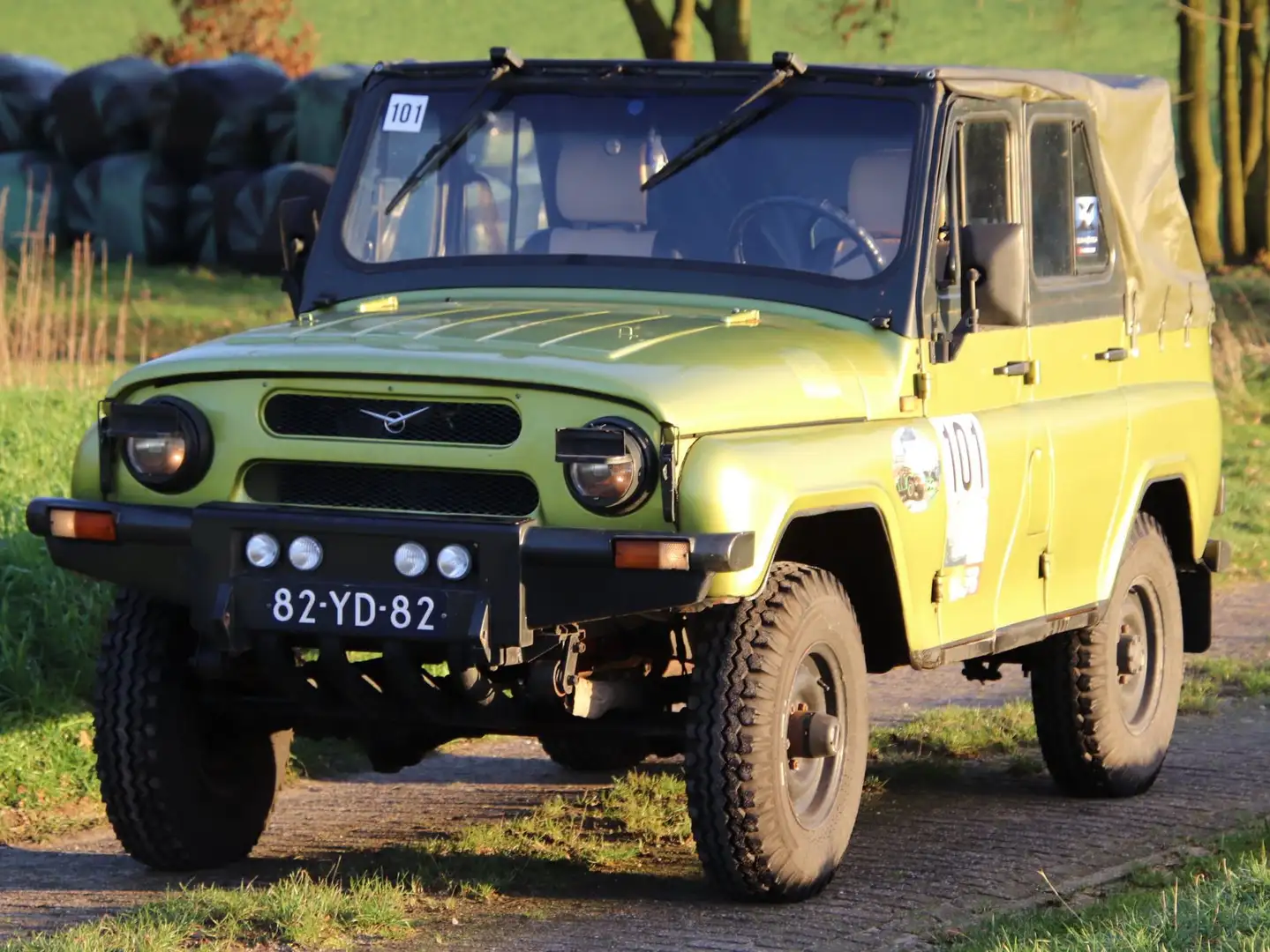 UAZ 469 B Vert - 2