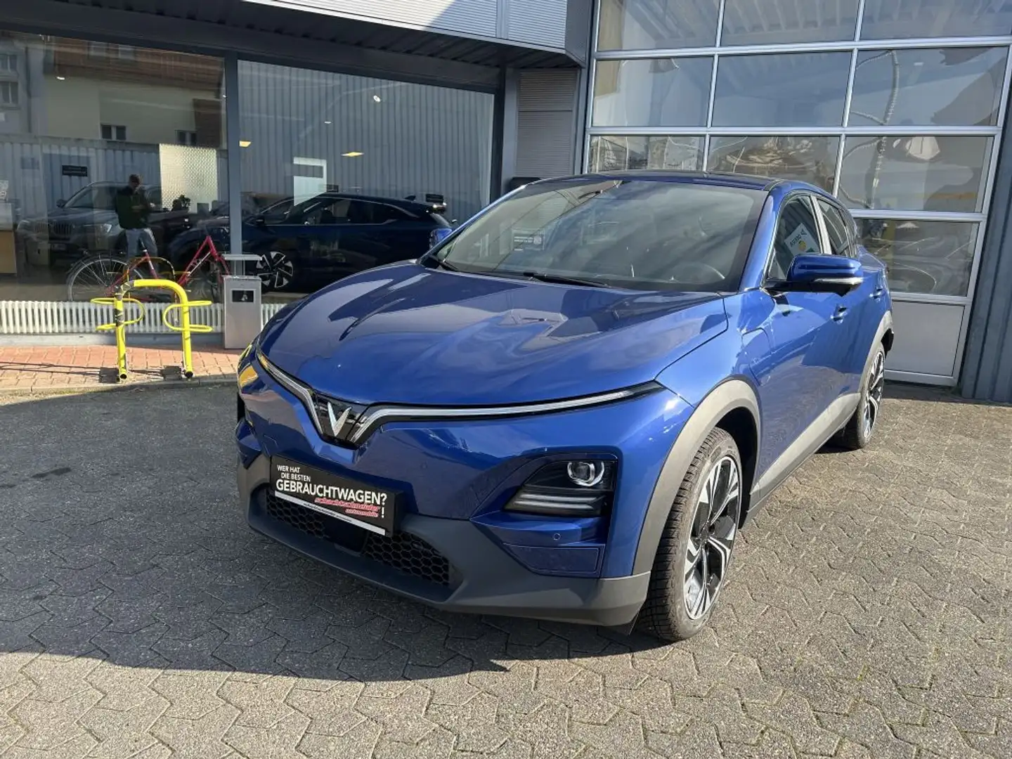 VinFast VF 6 VF6 PLUS+ACC+HUD+Leder+Panorama Blau - 2