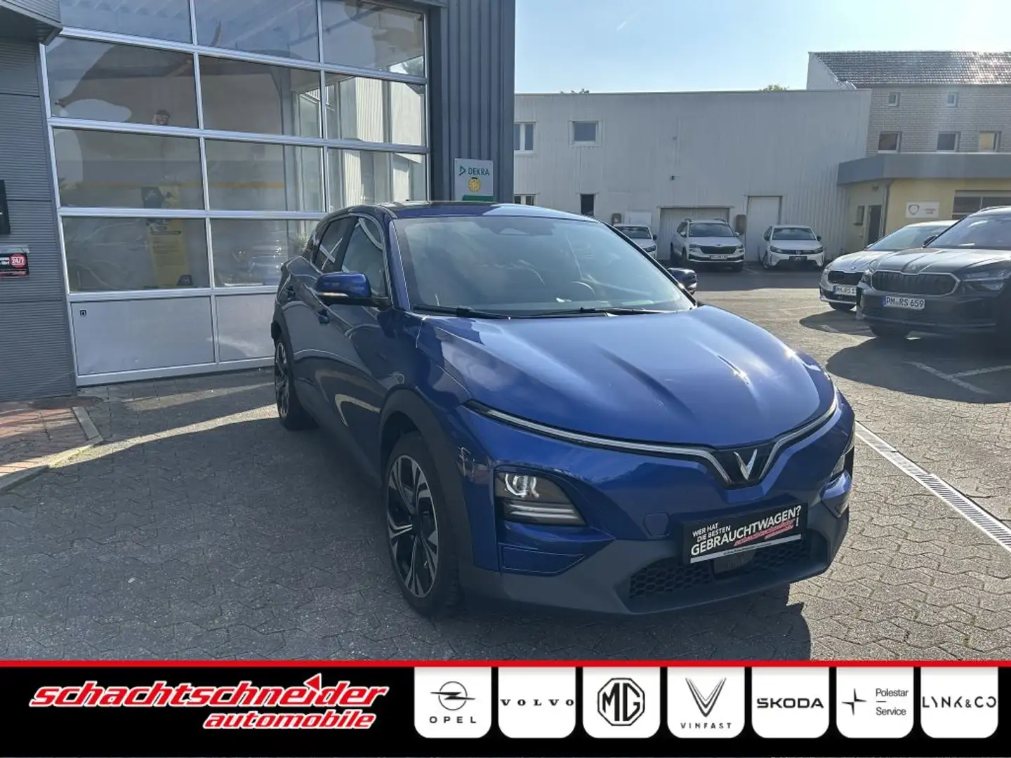 VinFast VF 6 VF6 PLUS+ACC+HUD+Leder+Panorama Blau - 1