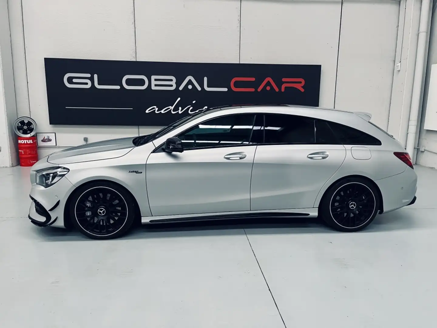 Mercedes-Benz CLA 45 AMG 4Matic 7G-DCT - 2