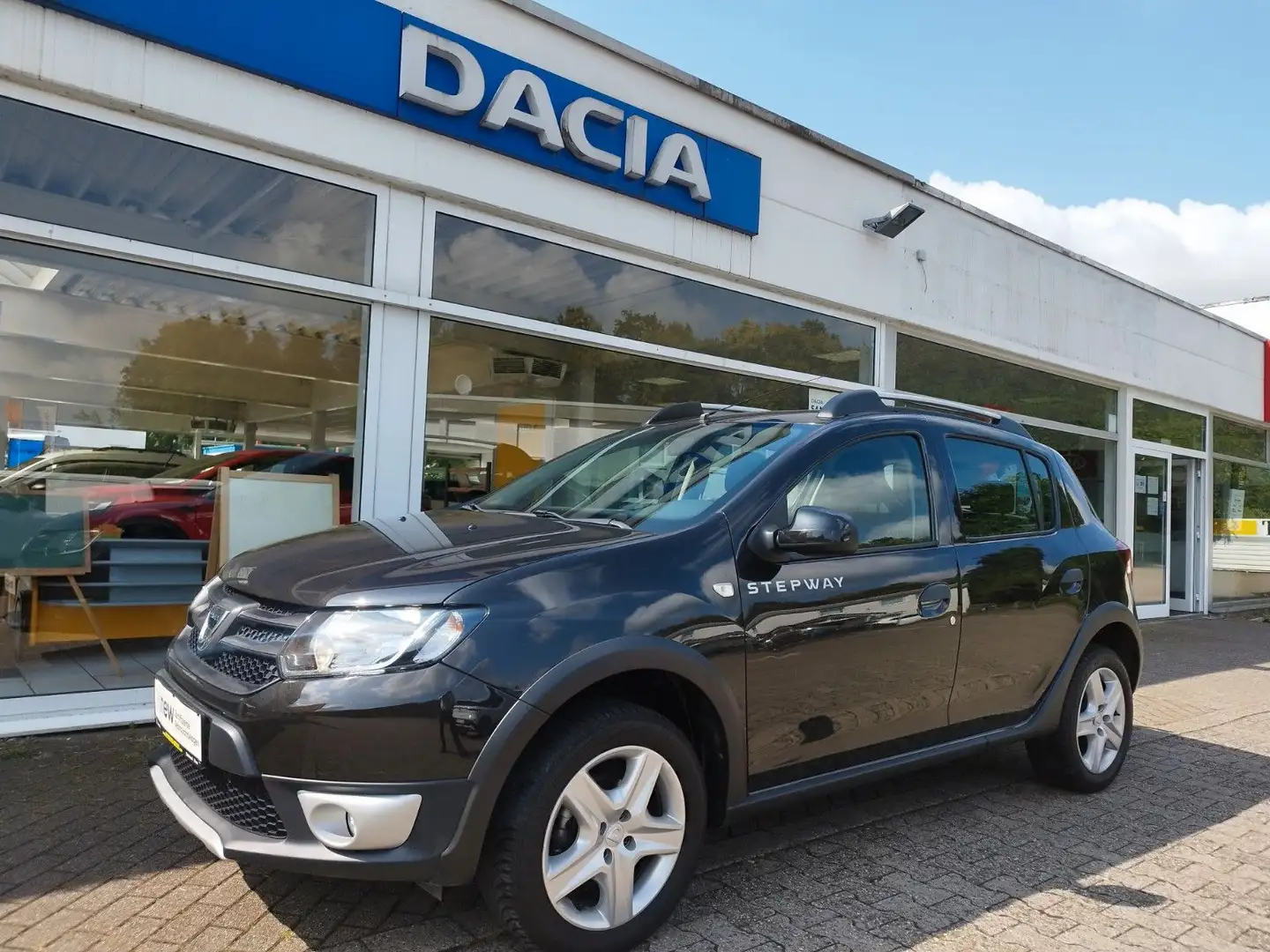 Dacia Sandero II Stepway Ambiance TCe 90 AHK Schwarz - 1