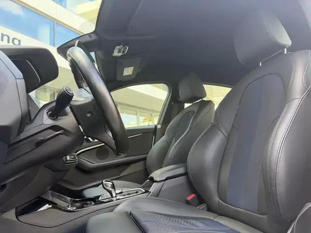 BMW 2 Series view 7