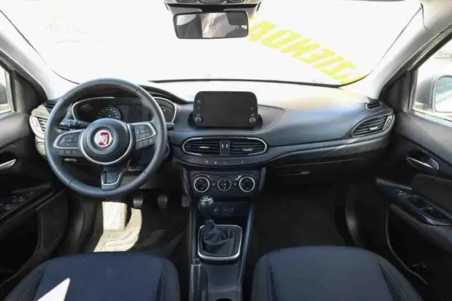 Fiat Tipo view 8