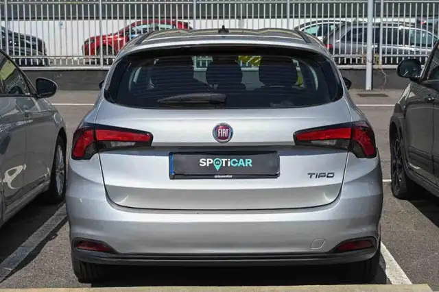 Fiat Tipo view 5