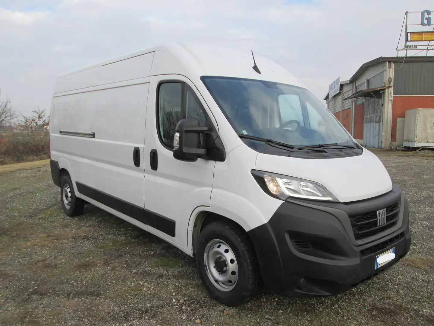 Fiat Ducato 2.2 MJET. 140 CV. L3H2 MAXI Blanc - 2