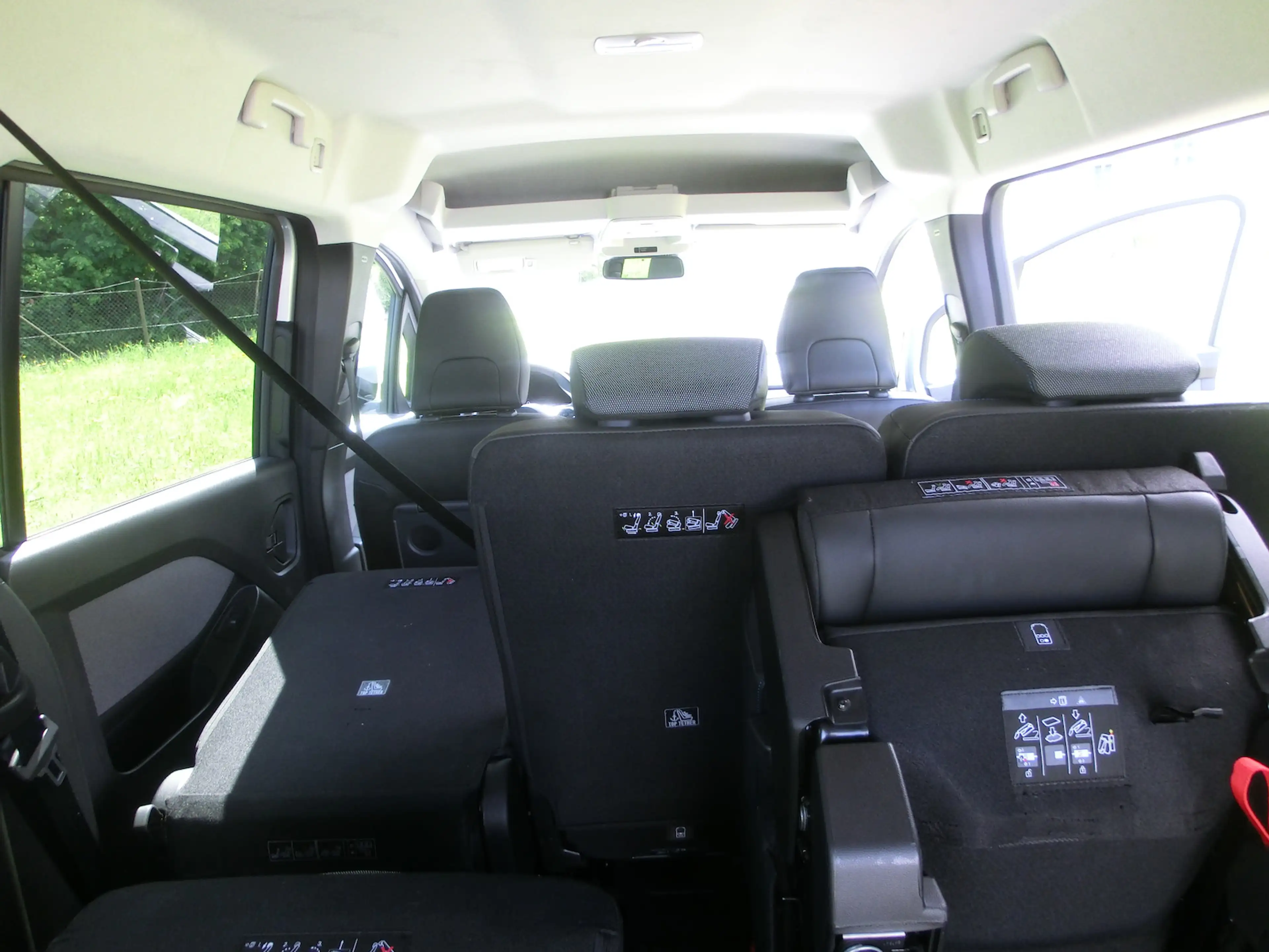 Nissan Townstar Tekna Kombi L2 7-Sitze Klima 2 Schiebetüren — photo 15