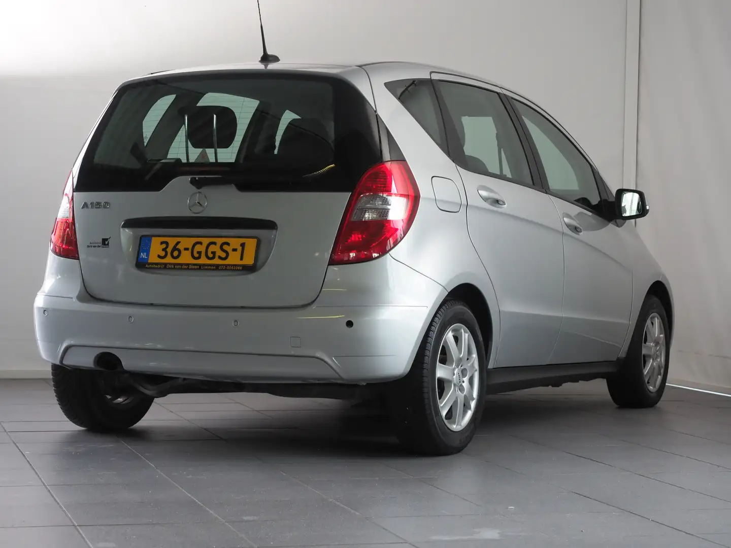 Mercedes-Benz A 150 Classic | Parkeersensoren Voor En Achter | Bluetoo Grijs - 2