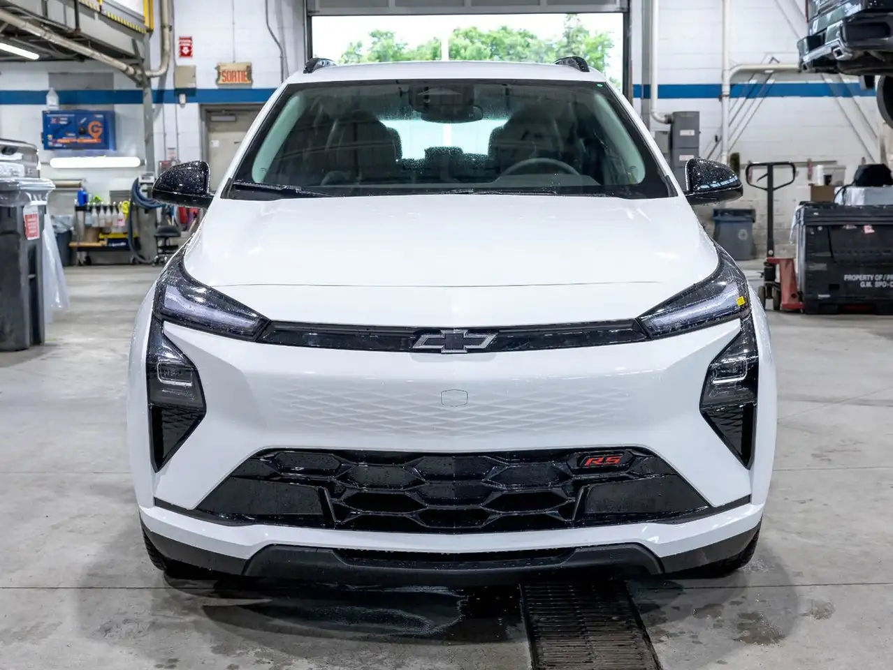 Chevrolet Bolt photo Chevrolet Bolt