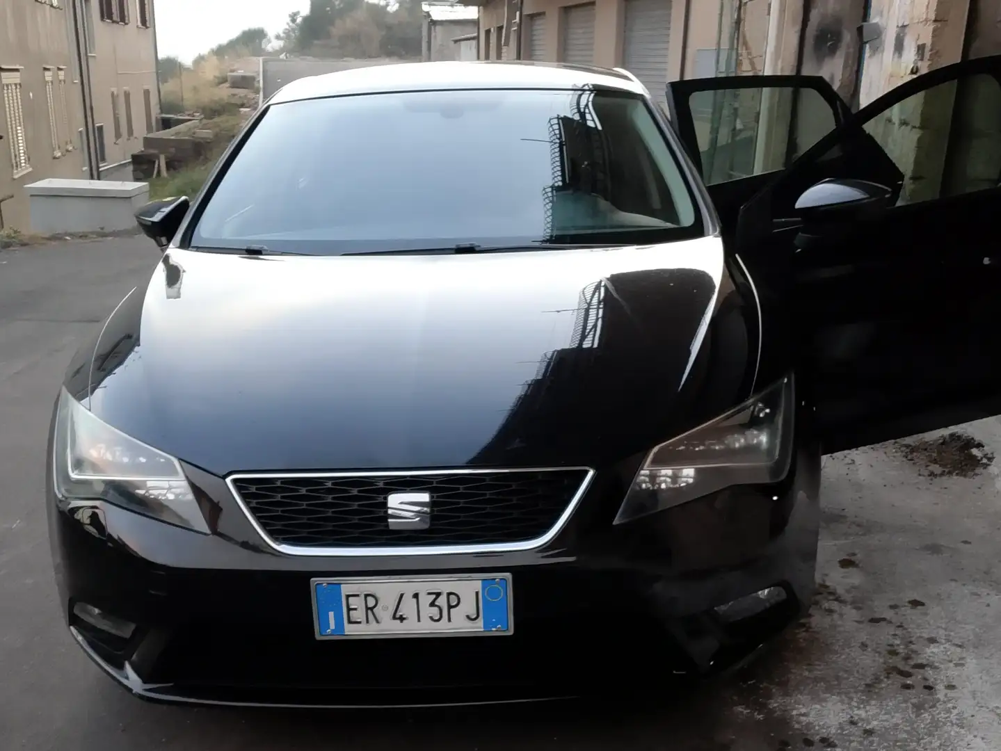 SEAT Leon Leon III 2013 SC 1.6 tdi cr Style s Nero - 1