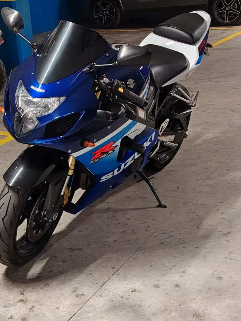 Suzuki GSX-R 600 La Moto Esta En Muy Buen Estado. - 2