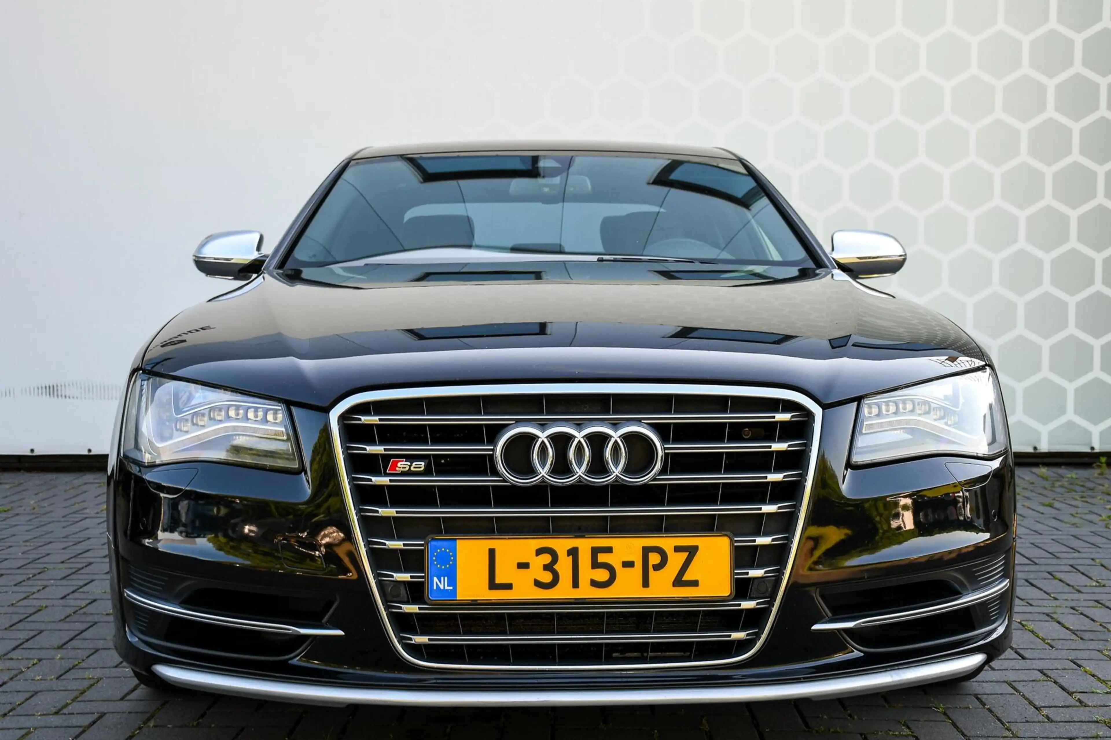 Audi S8 4.0 TFSI S8 quattro Pro Line+ Nieuwe Motor Goed on — photo 3