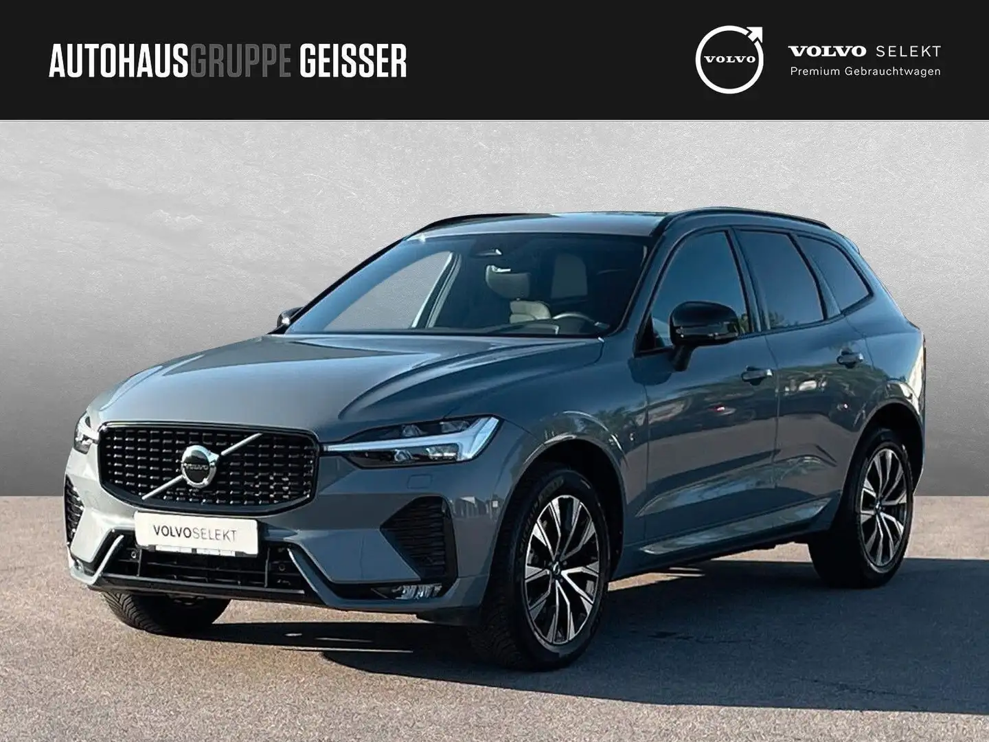 Volvo XC60 B5 AWD Mild-Hybrid Plus Dark AHK ACC BLIS Grau - 1