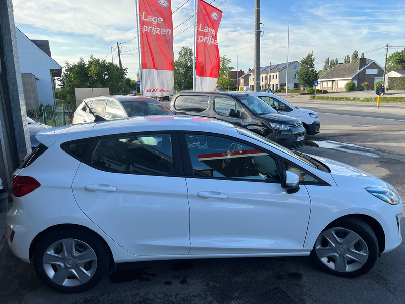 Ford Fiesta Fiesta 1.1i Trend — photo 6