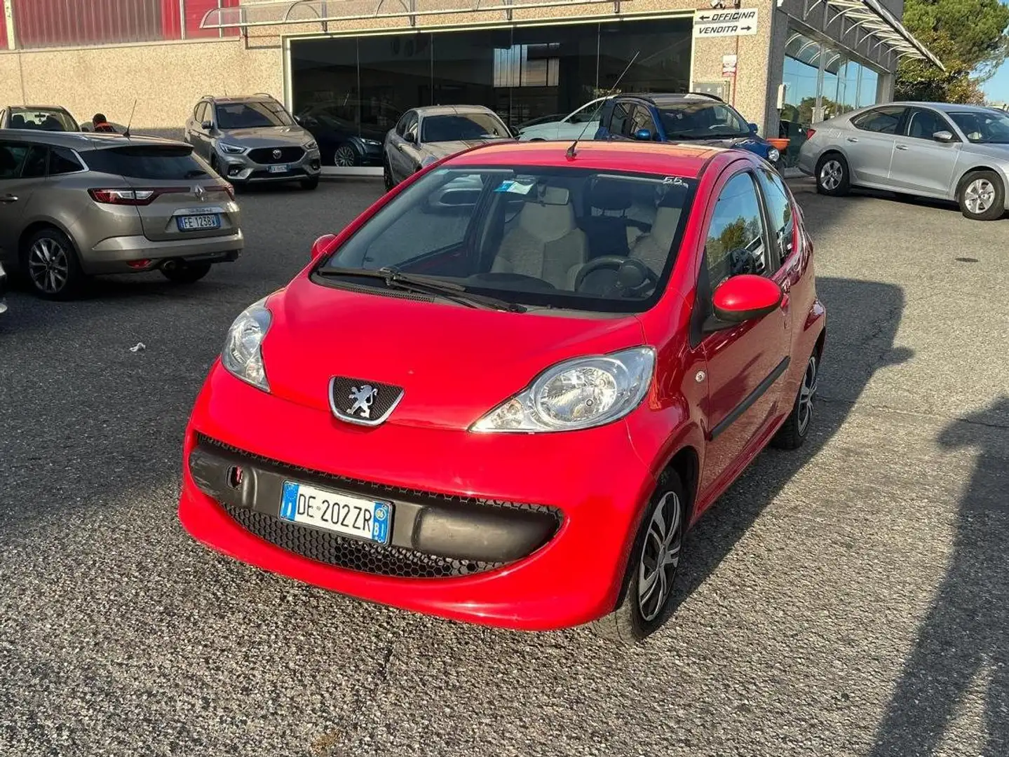 Peugeot 107 107 2005 3p 1.0 12v Desir Rosso - 1