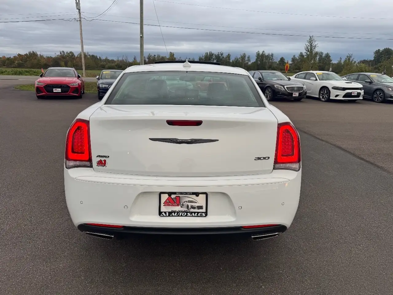 Chrysler 300 снимка Chrysler 300