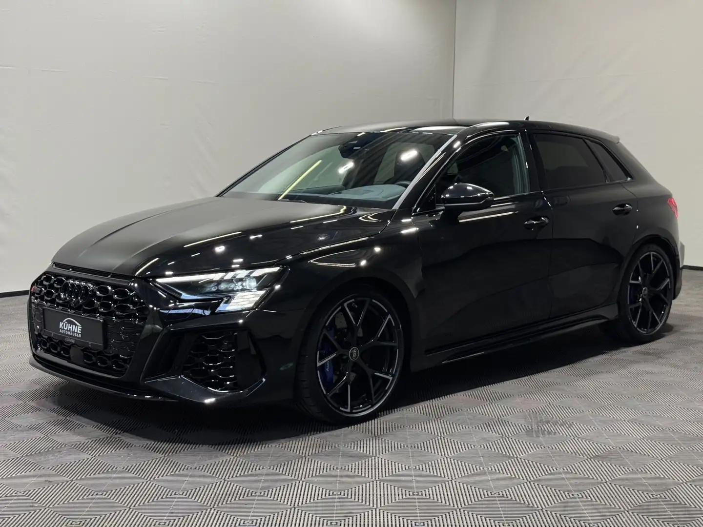 Audi RS3 | MATRIX NAVI KERAMIK 290KM/H B&O Schwarz - 2
