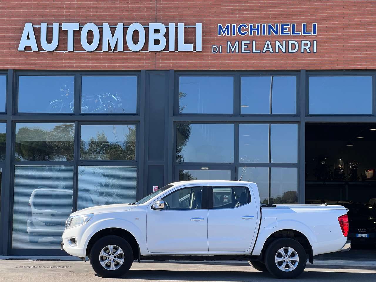 Nissan Navara 2.3 dCi 4WD Double Cab