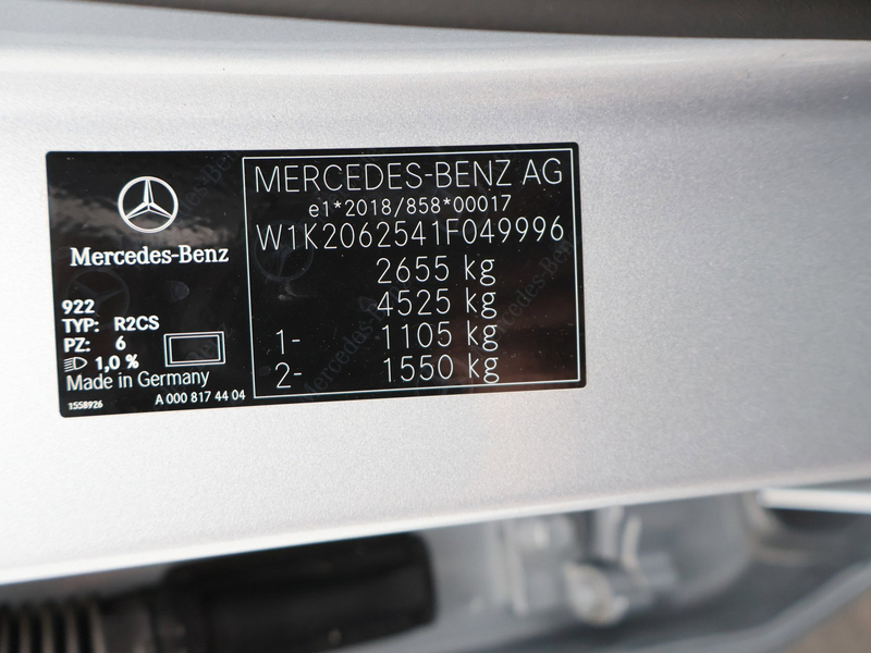 Mercedes-Benz C 300 Break 300e PHEV AMG Line 313PK *AUTOMAAT*PANODAK*TREKHAAK*LEDER*CAMERA*PDC*NAV*APP-CONNECT*...* — photo 9