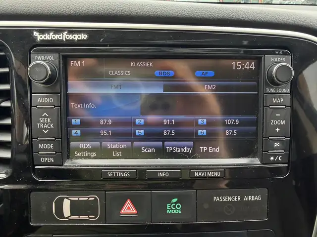 Mitsubishi Outlander view 19