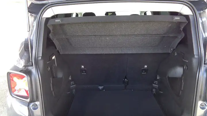 Jeep Renegade 2021, foto 13