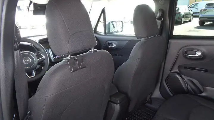 Jeep Renegade 2021, foto 6