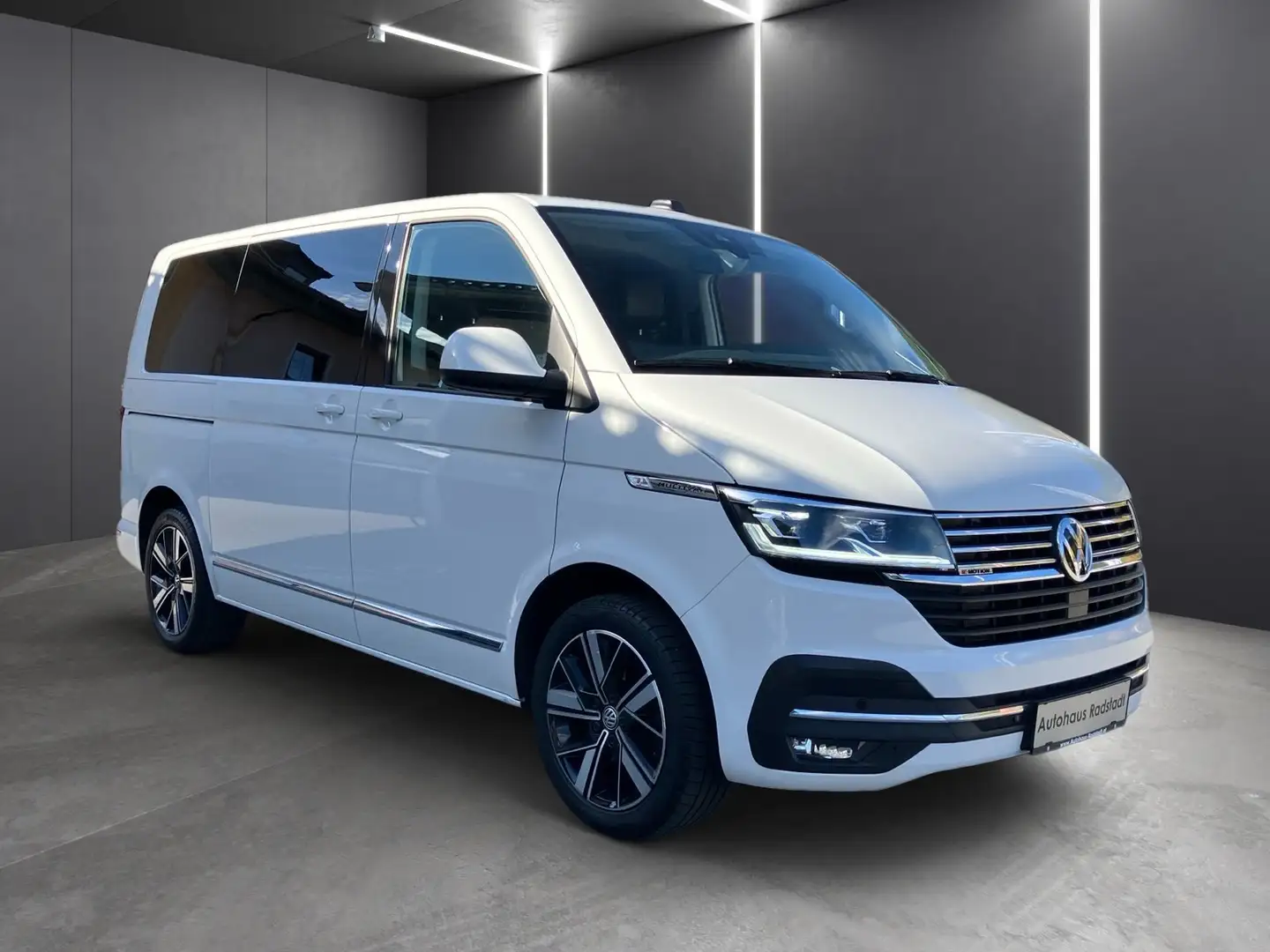 Volkswagen T6.1 Multivan Generation Six 4MOTION Blanc - 2