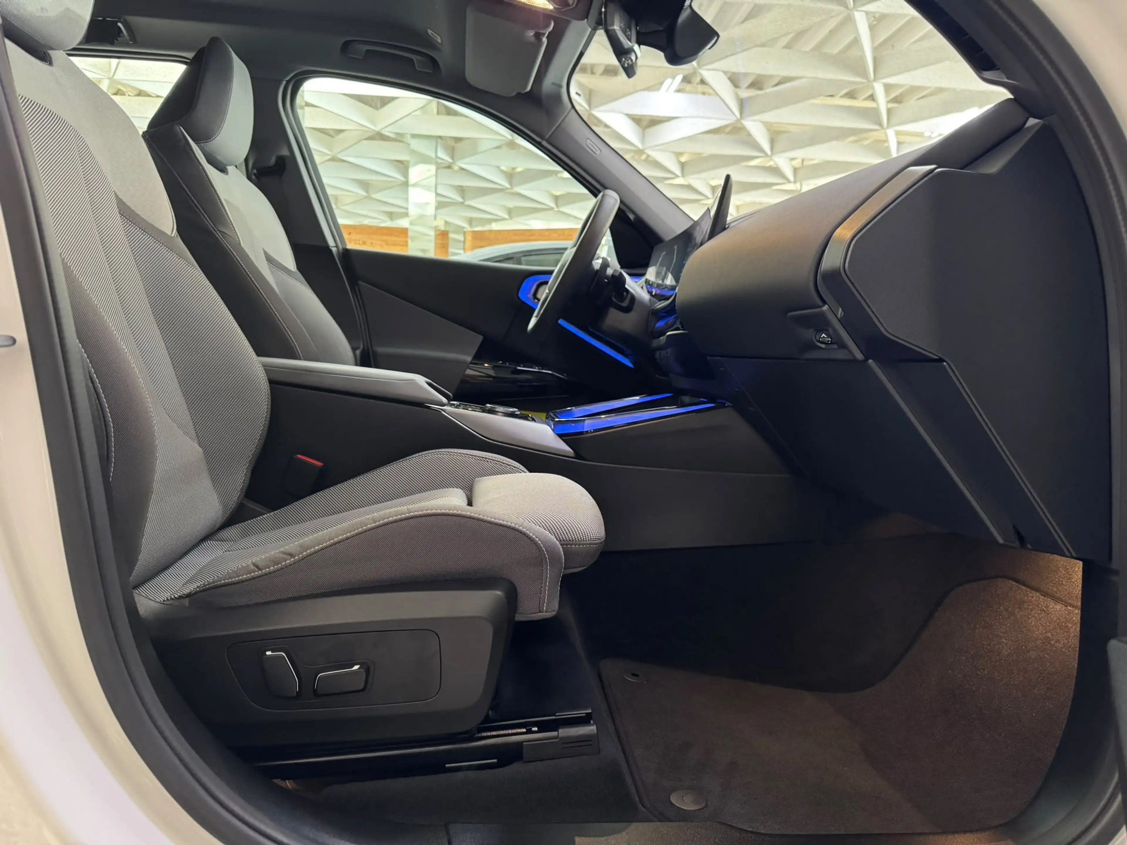 BMW X3 20 d xDrive Mem.LED Park Amb.LiveCockpit Spur — photo 10