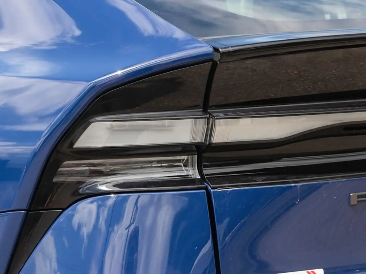 Toyota Prius Prime photo Toyota Prius Prime
