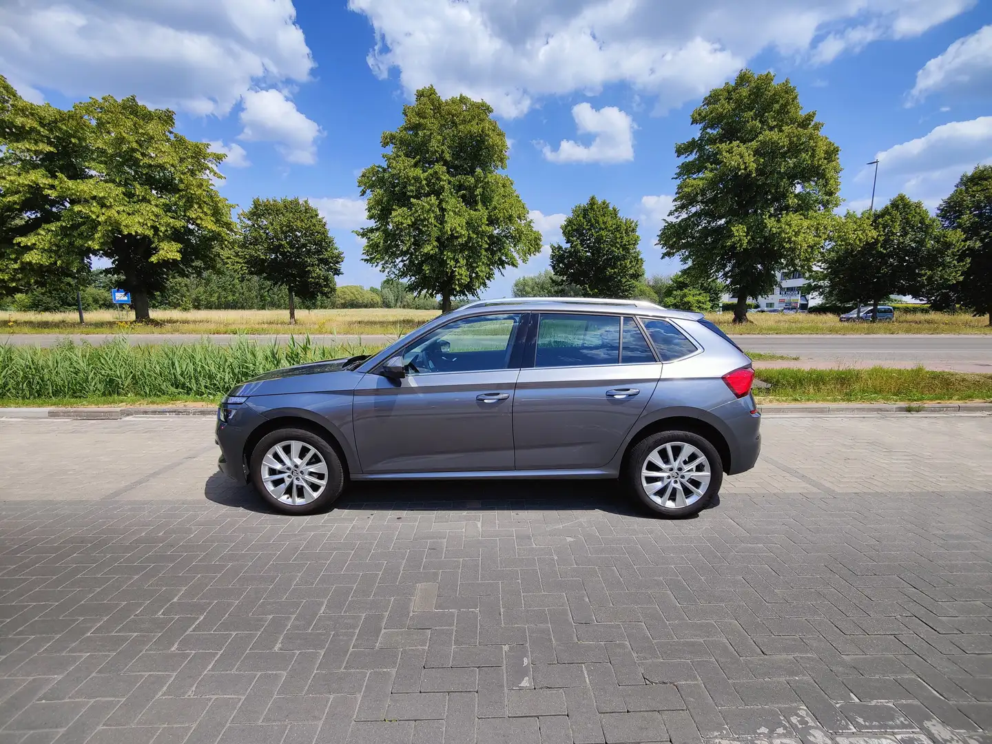 Skoda Kamiq Kamiq 1.0 TSI Clever Gris - 1