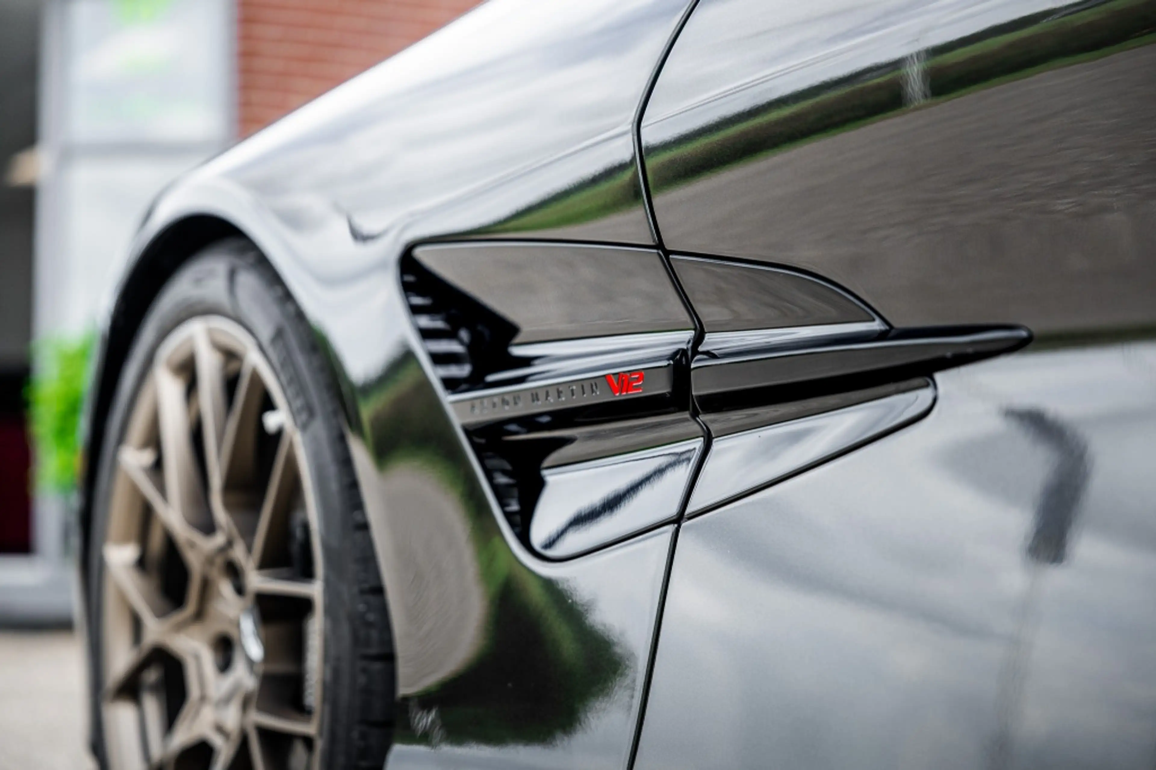 Aston Martin Vanquish Onbekend — photo 7